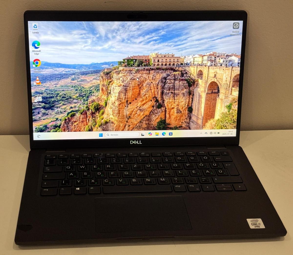 Dell Latitude 7410